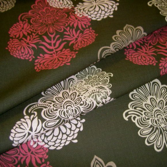 Gorgeous Porter & Stone Brompton Pink Textile - Picture 2 of 5